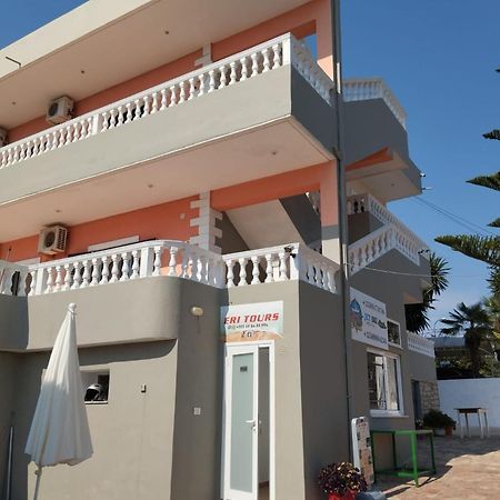 Vila Erjoni Ксамил Екстериор снимка